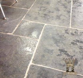 Castle-Stone-Black-Antique Groot Wildverband Vloertegels keuken klein