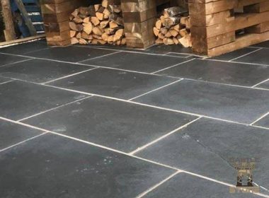 Castle Stone Black Natural verouderd 60x90cm medium Zitkamer hout